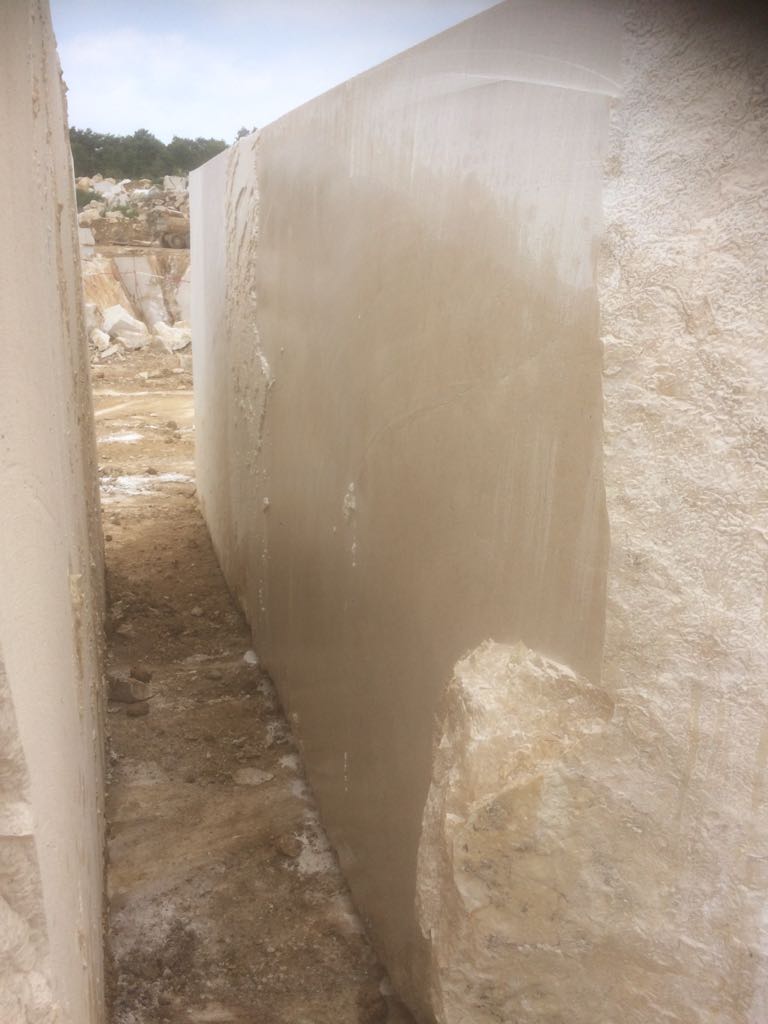 Bursa Açık Bej Mermer